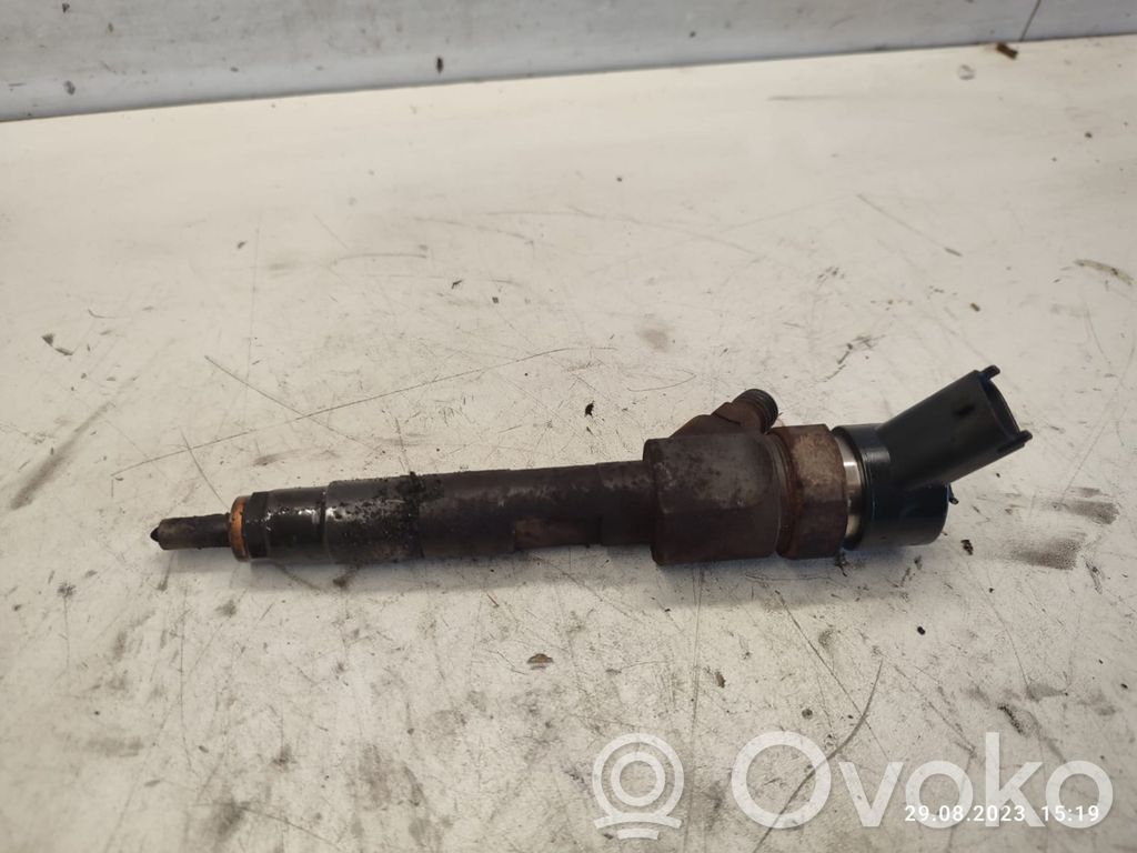 Inyector de combustible