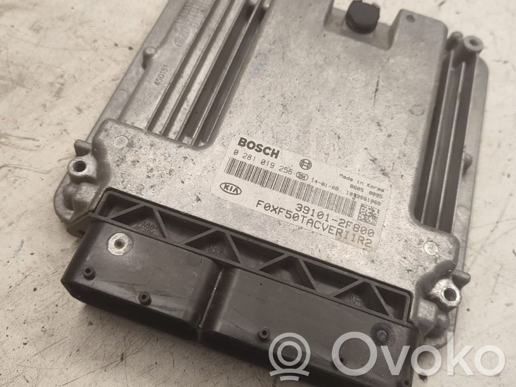 KIA Sorento Engine control unit/module 