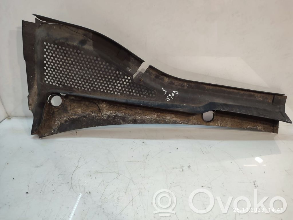 Podszybie przednie   5G1819403A