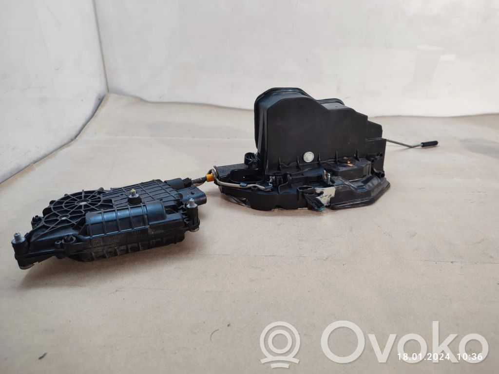 BMW X6 E71 Rear door lock 