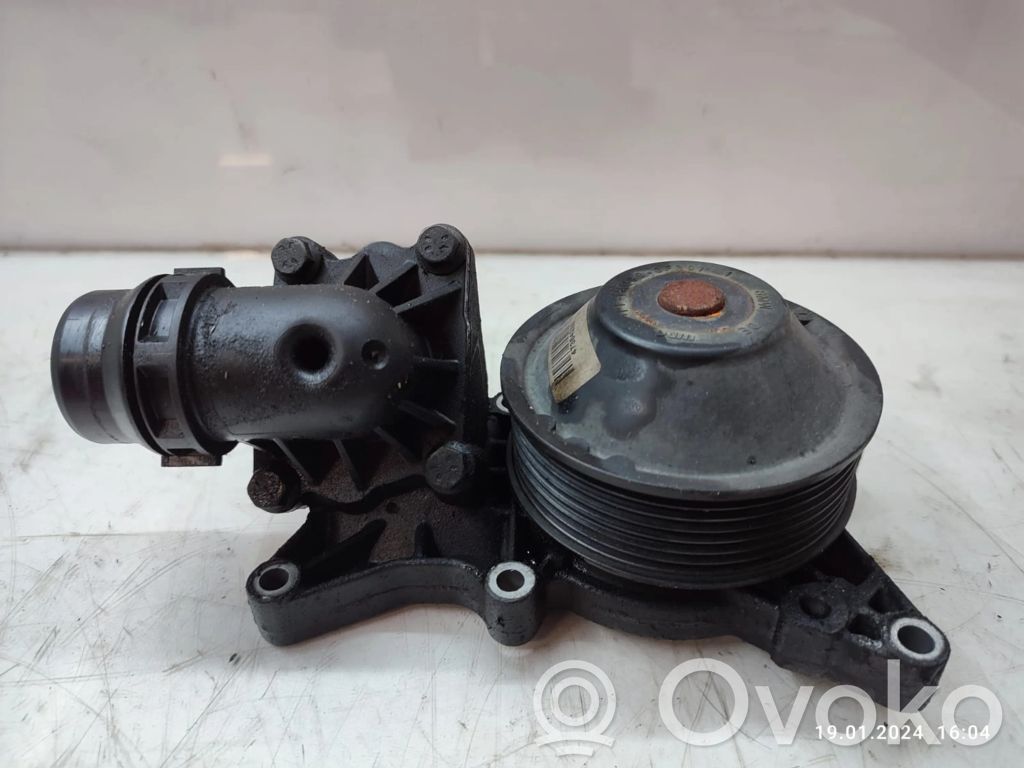 Water pump   473842801