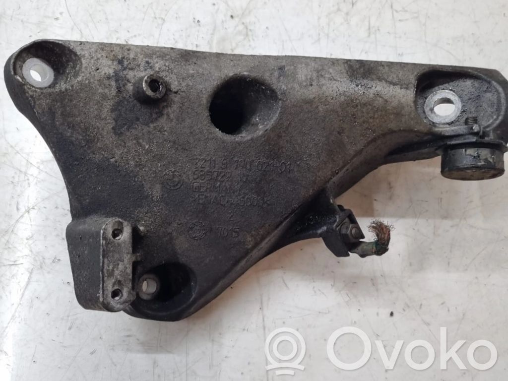 BMW X6 E71 Engine mounting bracket 