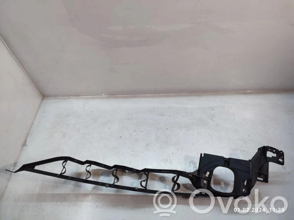 BMW X5 E70 Fender mounting bracket 