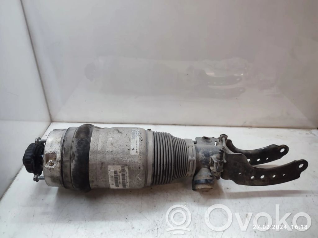 Audi Q7 4L Amortyzator zawieszenia pneumatycznego osi przedniej 