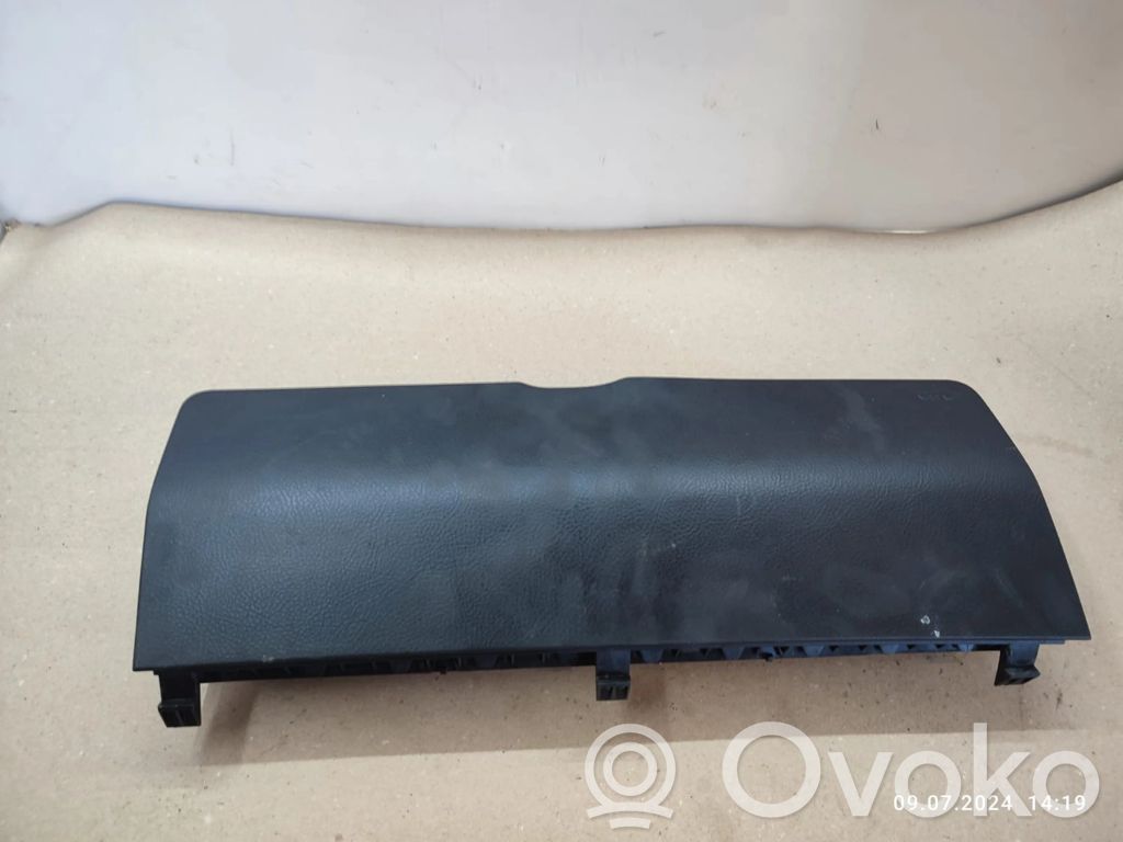 Land Rover Freelander 2 - LR2 Airbag pentru genunchi 