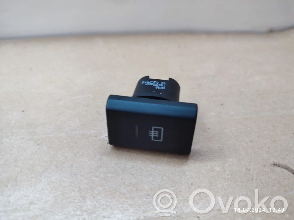 Ford Tourneo Custom Windscreen/window heater switch 