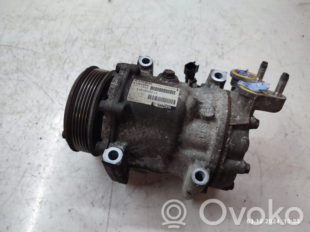 Volvo V70 Air conditioning (A/C) compressor (pump) 