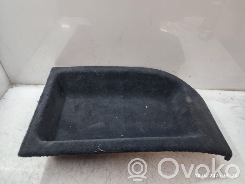 Trunk/boot side trim panel   7049041