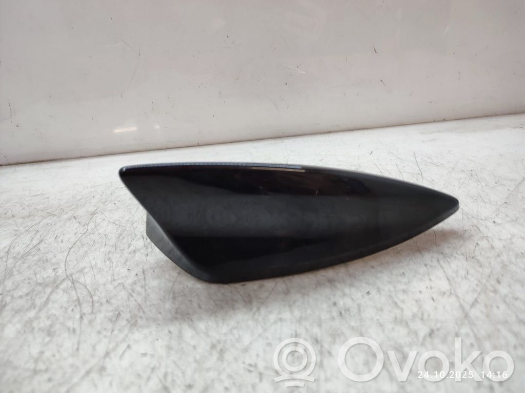 Opel Insignia B Antena aérea GPS 