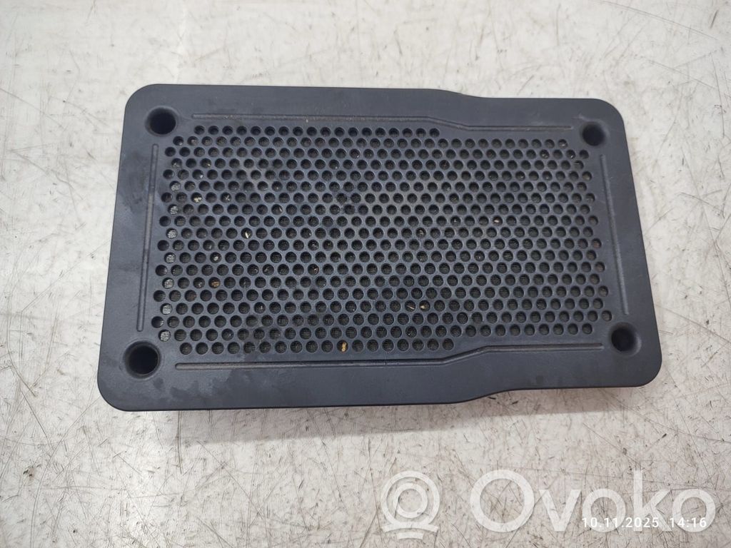 BMW X6 E71 Subwoofer grill/trim 