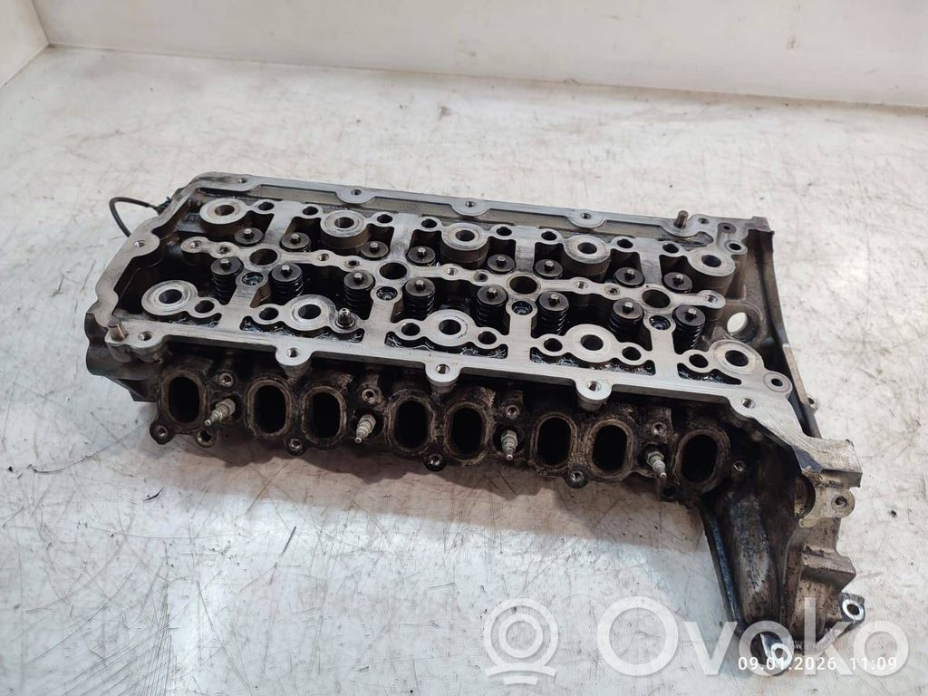 Culata del motor   G4D36090AB