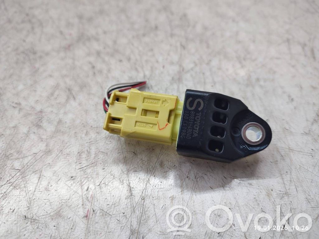 Lexus RX 450H Airbagsensor Crashsensor Drucksensor 