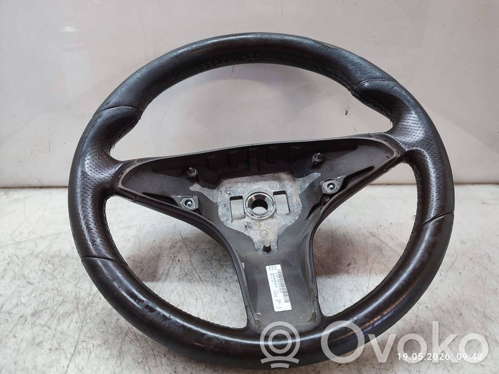 Ohjauspyörä   A2074600703