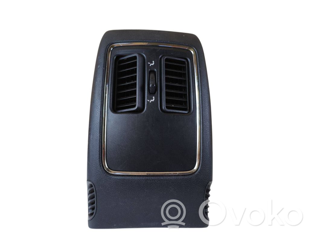 Jeep Grand Cherokee Rear air vent grill 