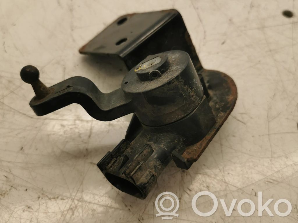 Jeep Grand Cherokee Air suspension front height level sensor 