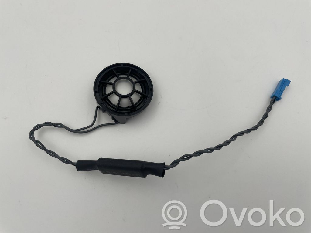 BMW 1 F70 Altavoz de alta frecuencia en la puerta delantera 