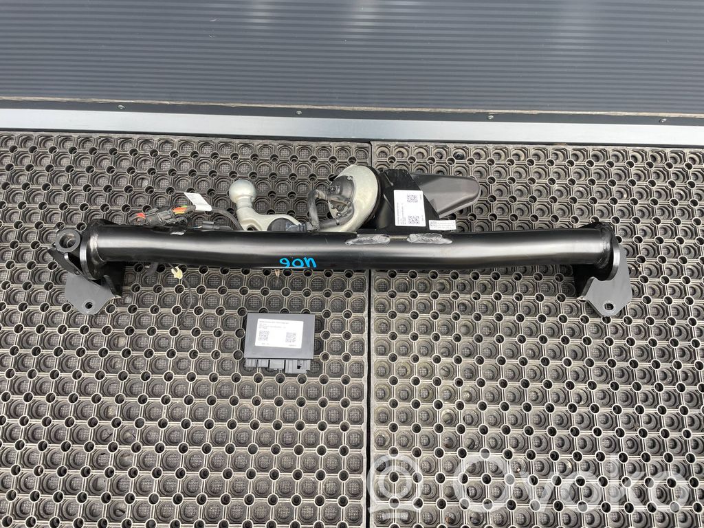 BMW 2 Active Tourer U06 Barra de remolque 