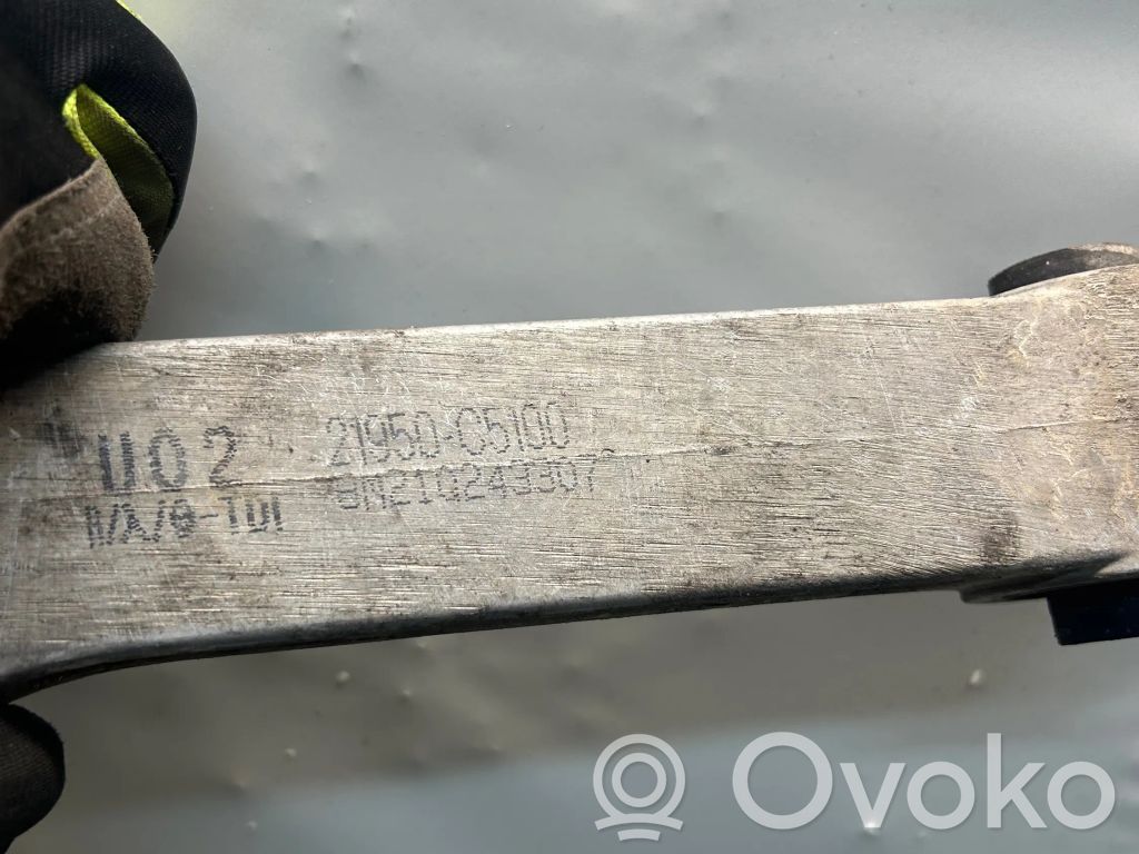 KIA Sorento Engine mount bracket 
