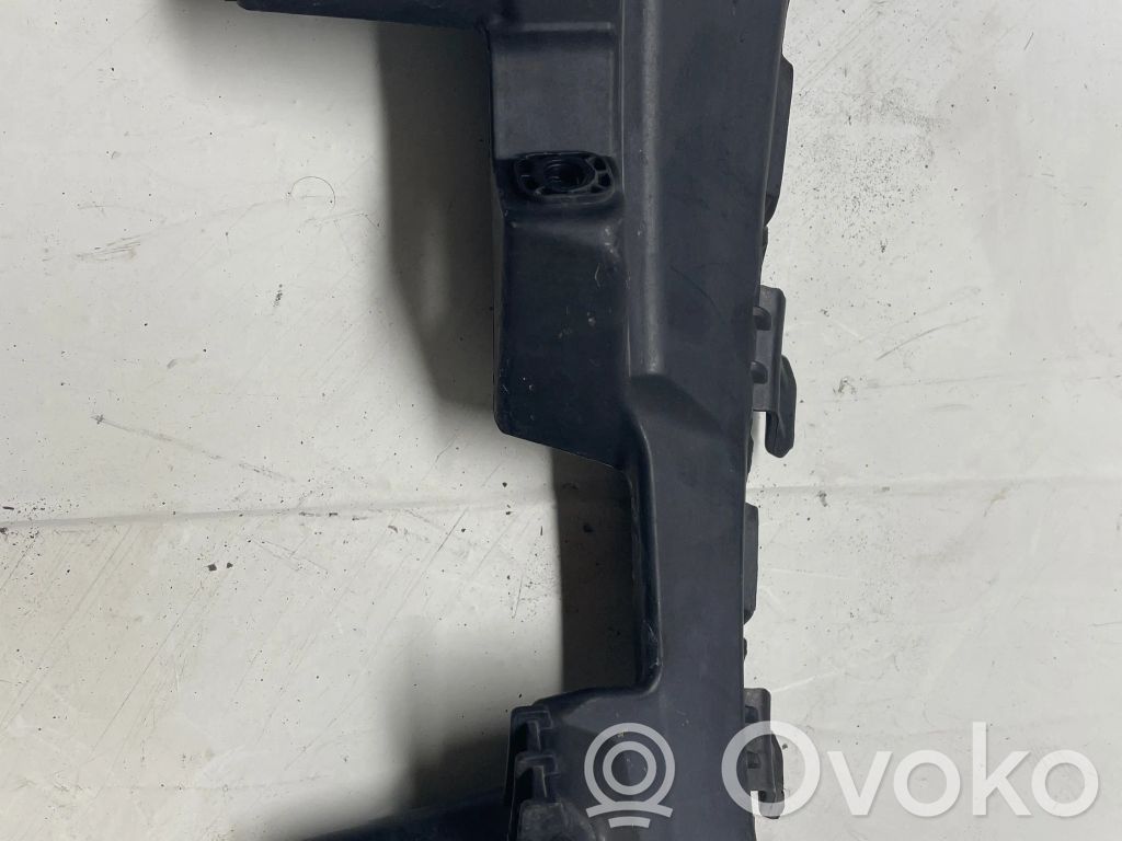 KIA Sportage Front bumper mounting bracket 