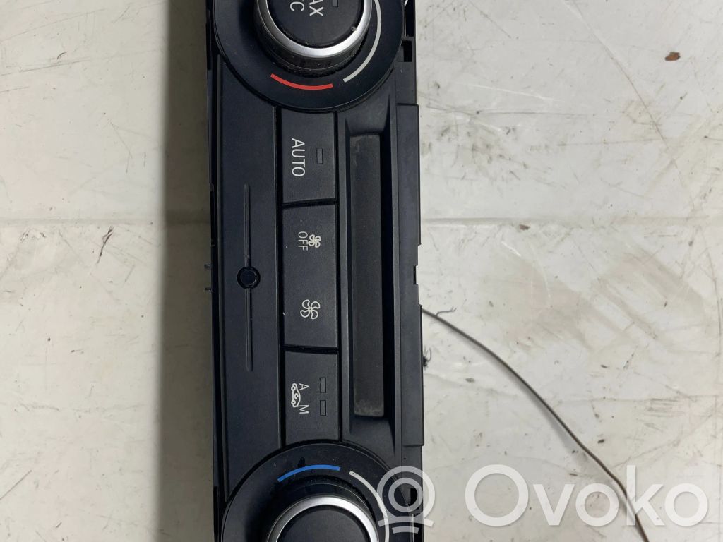 BMW X1 E84 Climate control unit 