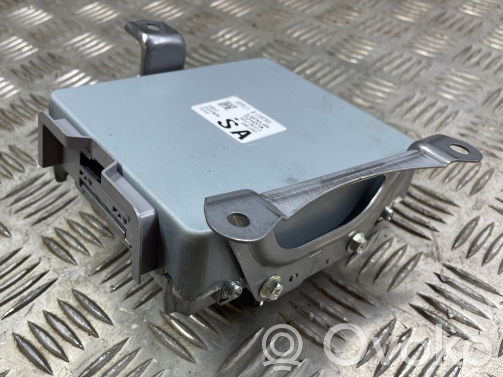 Lexus NX Sonstige Steuergeräte / Module 