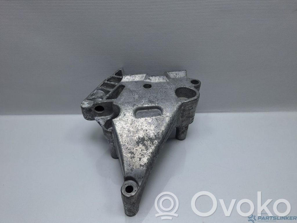 Engine mount bracket   03G199207A,03G199207A