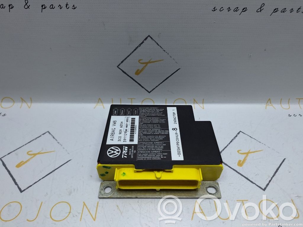 Seat Leon (1P) Airbag control unit/module 