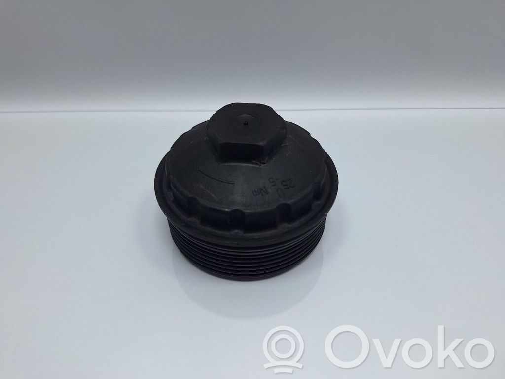 Skoda Fabia Mk1 (6Y) Mocowanie / uchwyt filtra oleju 