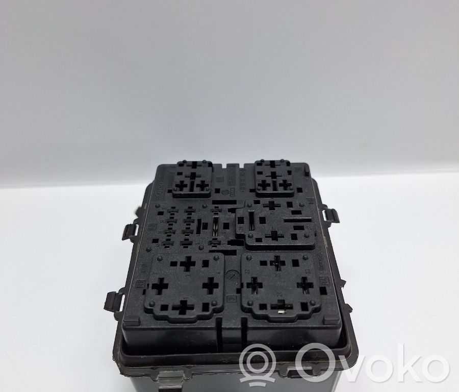Sulakemoduuli   1K0937507B,1K0937507B