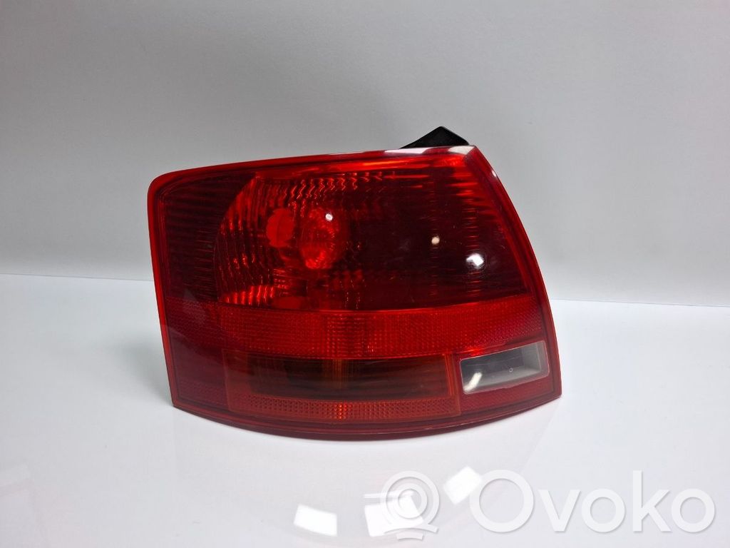 Audi A4 S4 B7 8E 8H Takavalon lasit 