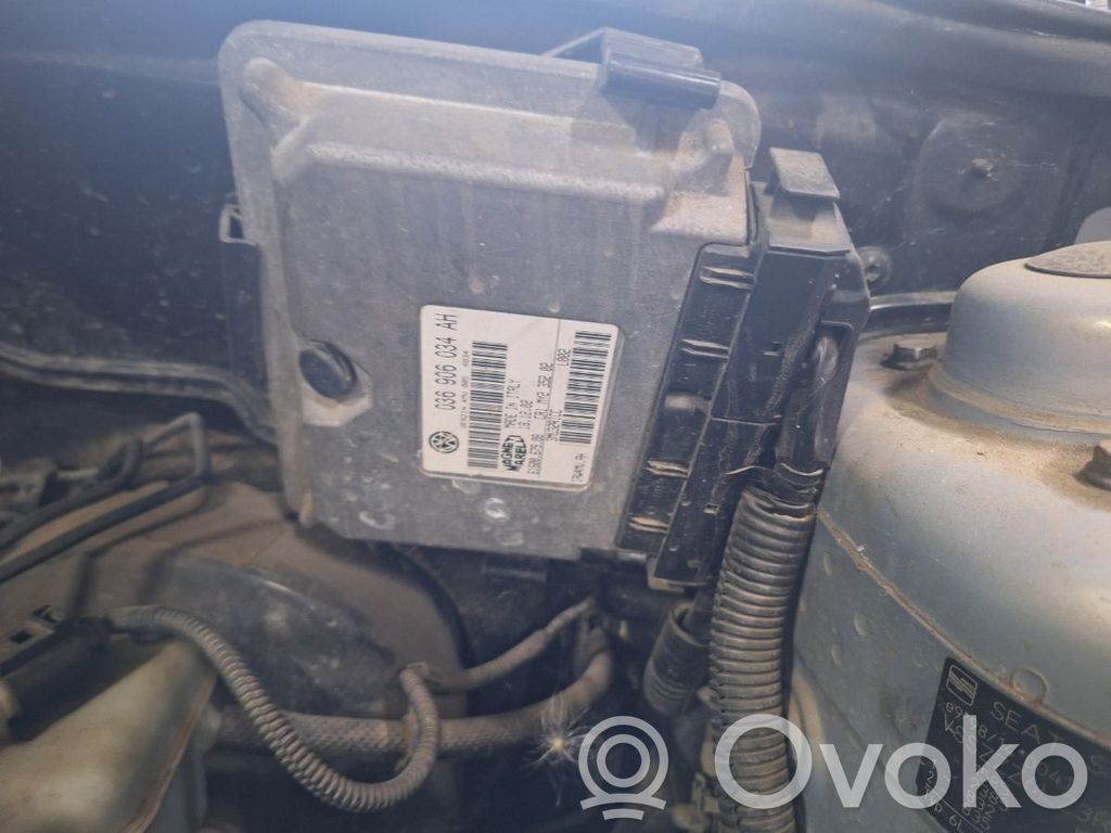 Seat Cordoba (6L) Engine control unit/module ECU 