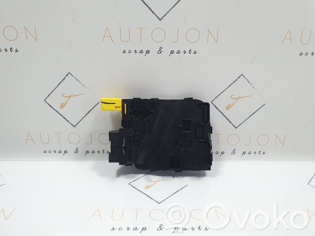 Volkswagen Jetta III Airbag slip ring squib (SRS ring) 