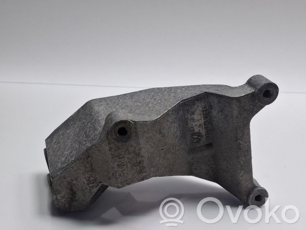 Engine mount bracket   038129723E,038129723E