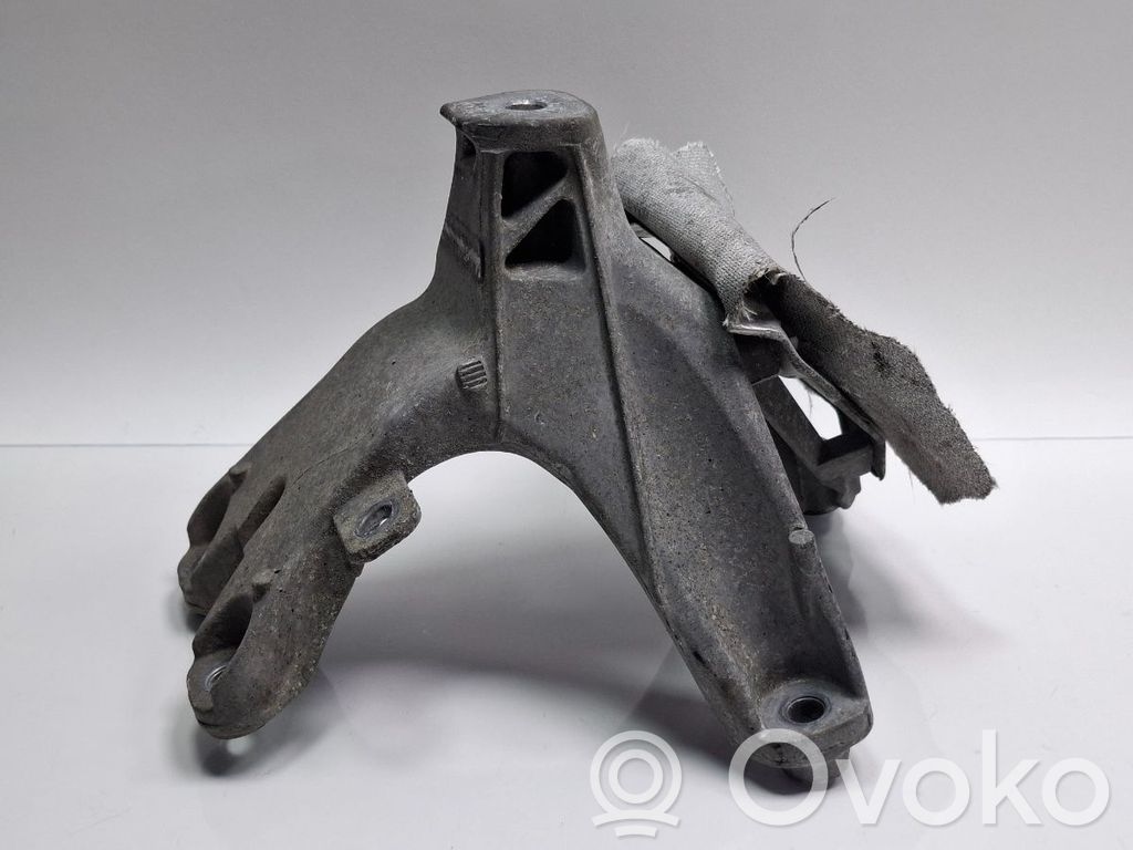 Engine mount bracket   8K0199308EE,8K0199308EE