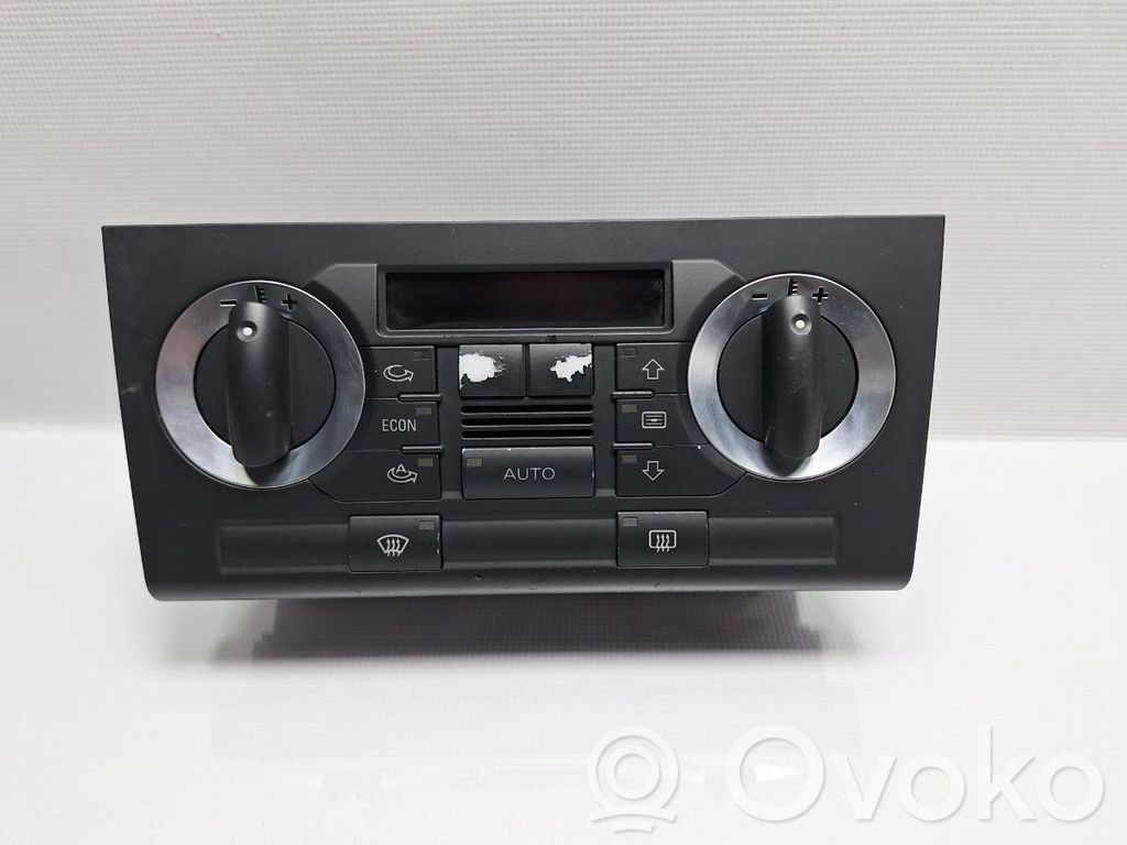 Audi A3 S3 A3 Sportback 8P Climate control unit 