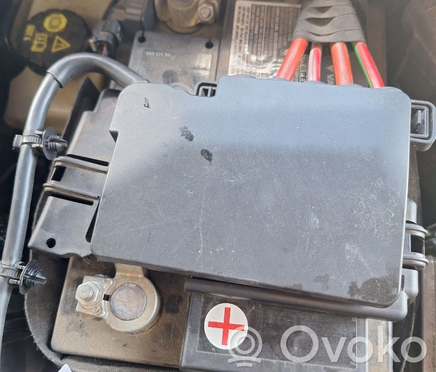 Skoda Kamiq Módulo de fusible 