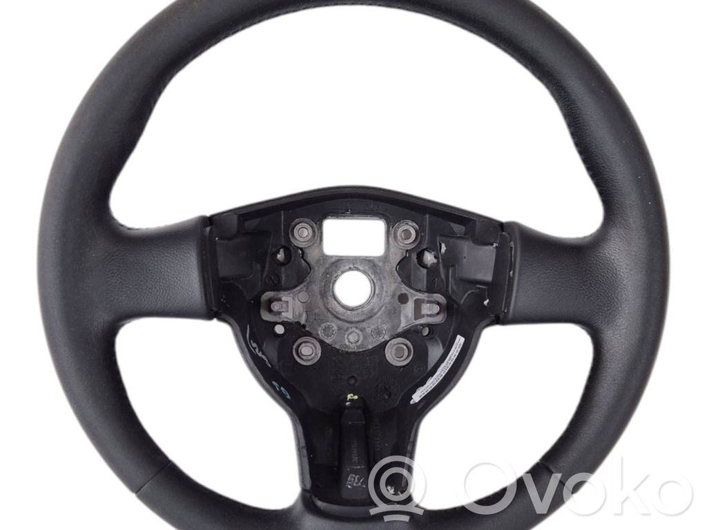 Seat Leon (1P) Volante 