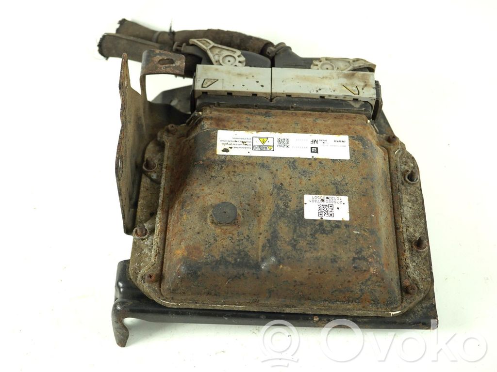 Opel Zafira B Engine control unit/module ECU 