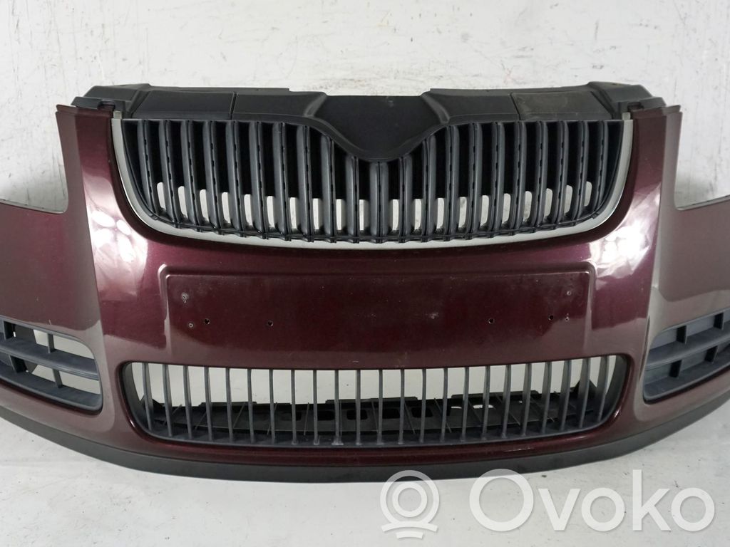 Skoda Fabia Mk2 (5J) Передний бампер 