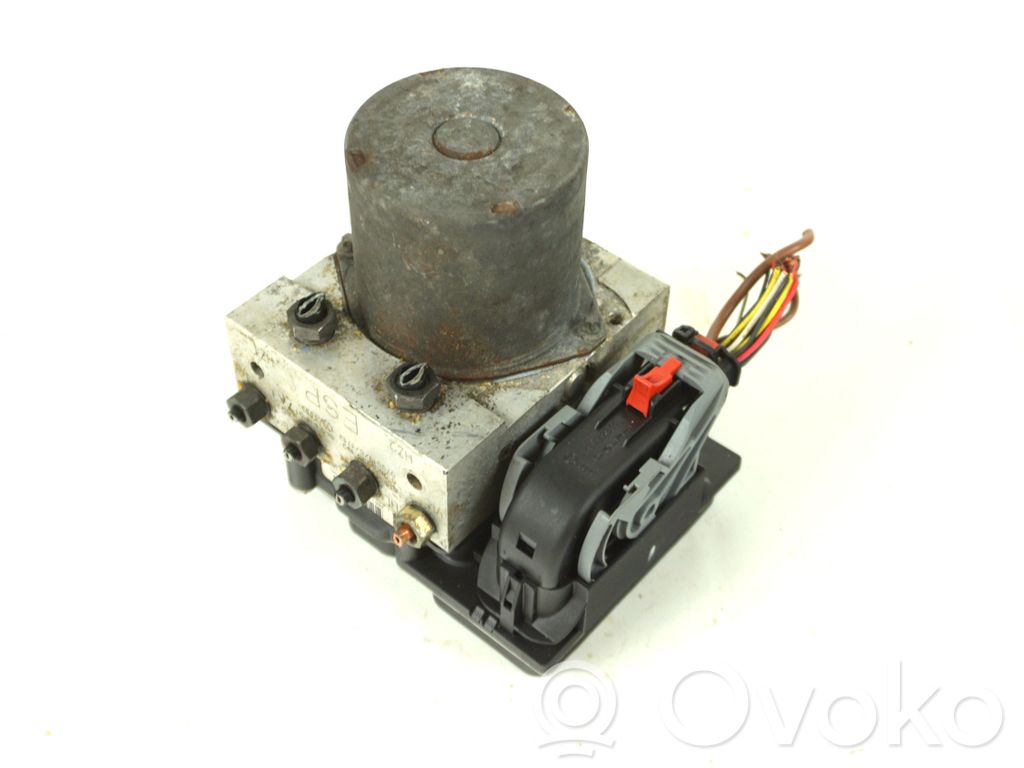 Audi A4 S4 B8 8K ABS bloks 