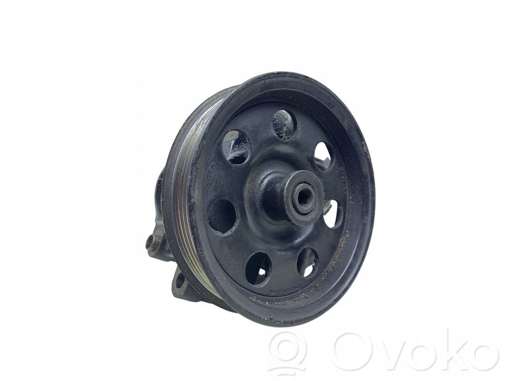 Ford Focus Power steering pump 