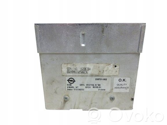 Opel Vectra B Engine control unit/module 