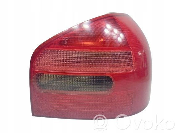 Audi A3 S3 8L Galinis žibintas kėbule 