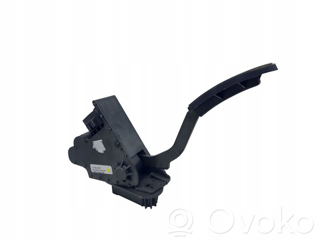 Accelerator throttle pedal   9F836,XR839F836AB