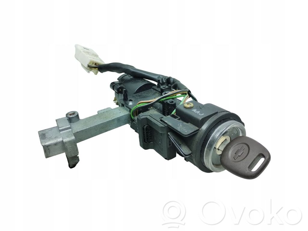 Chevrolet Epica Ignition lock 