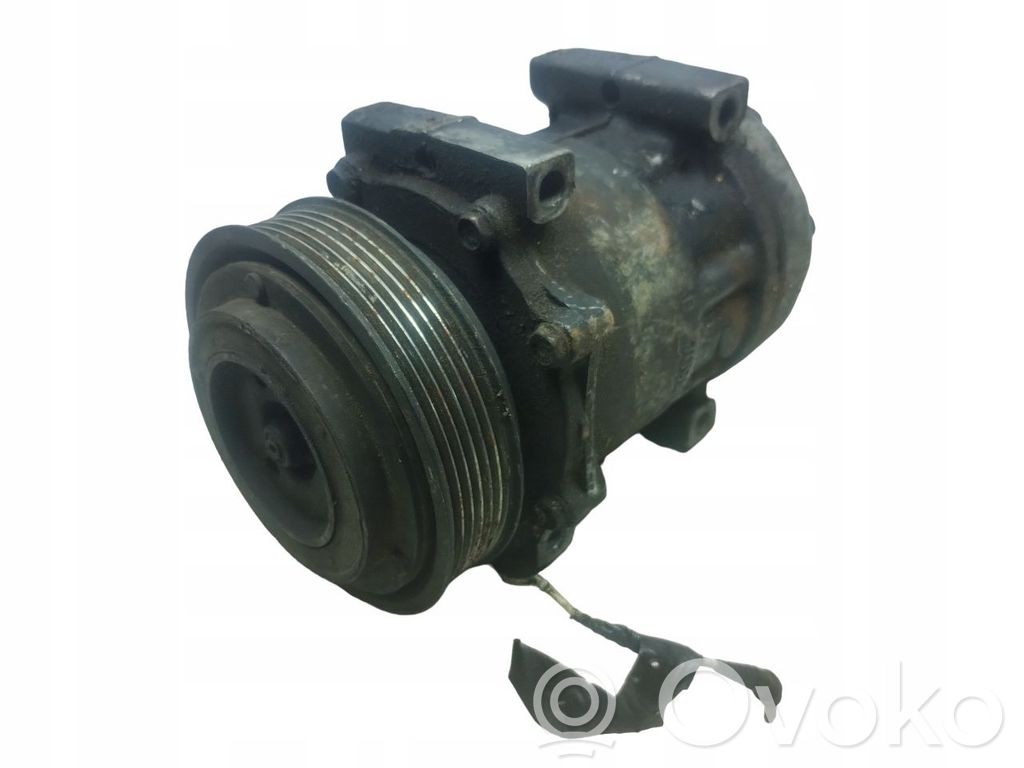 Renault Laguna I Air conditioning (A/C) compressor (pump) 