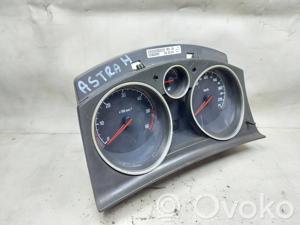 Opel Astra H Speedometer (instrument cluster) 