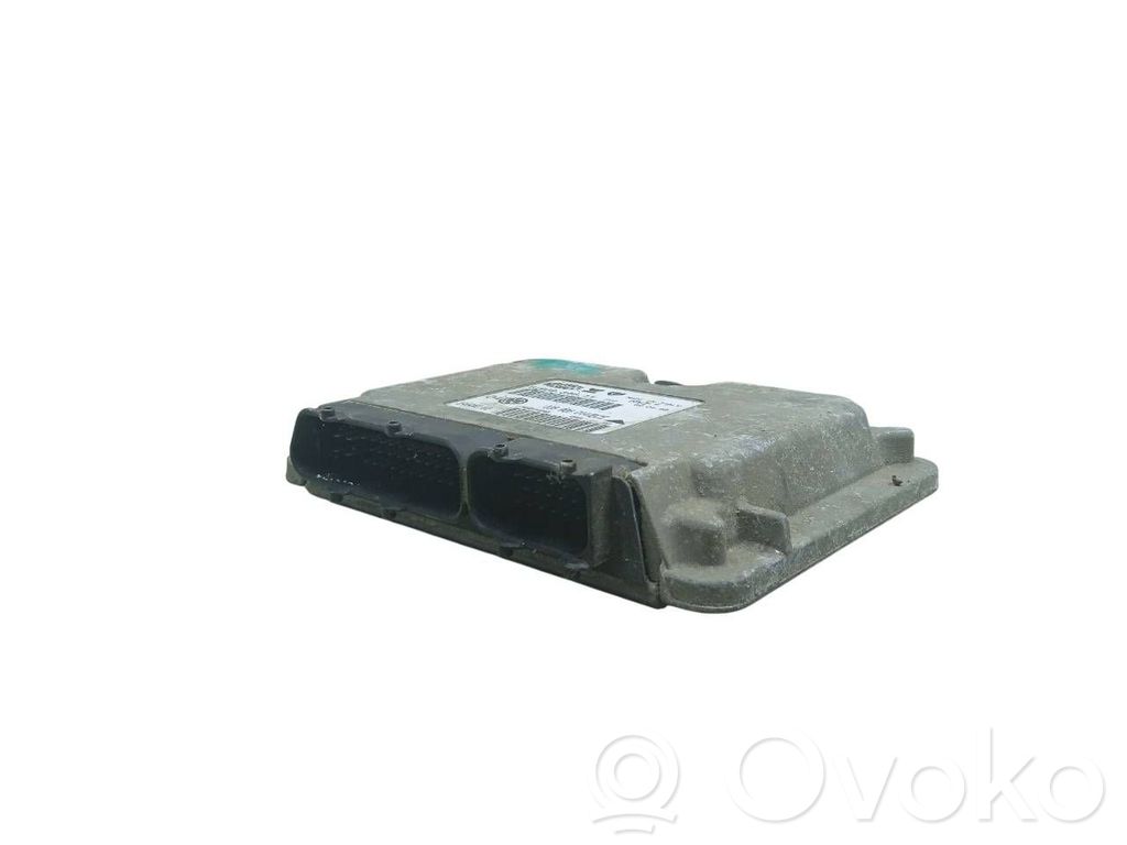 Volkswagen Golf IV Engine control unit/module 