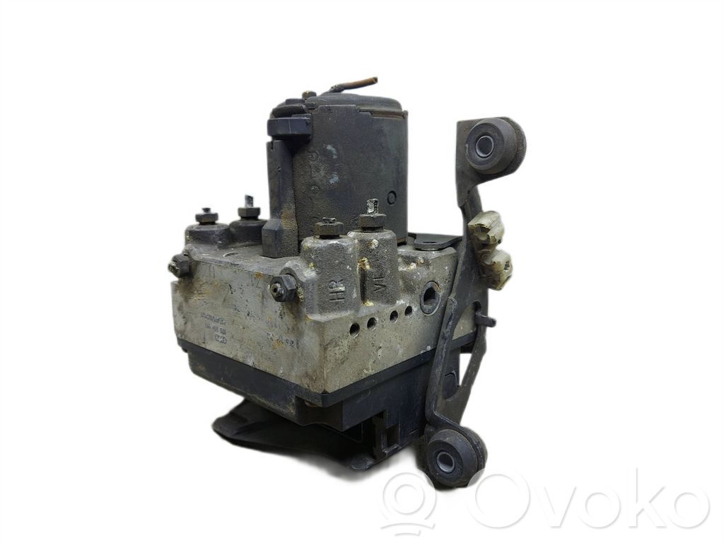Audi A4 S4 B5 8D ABS Blokas 