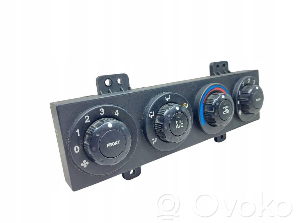 KIA Carens I Climate control unit 